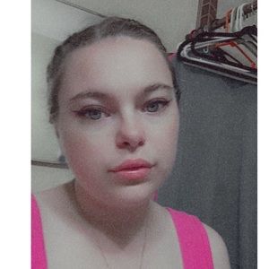 Meet your Posher, Carrissa